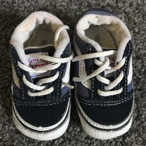 Baby vans size 2